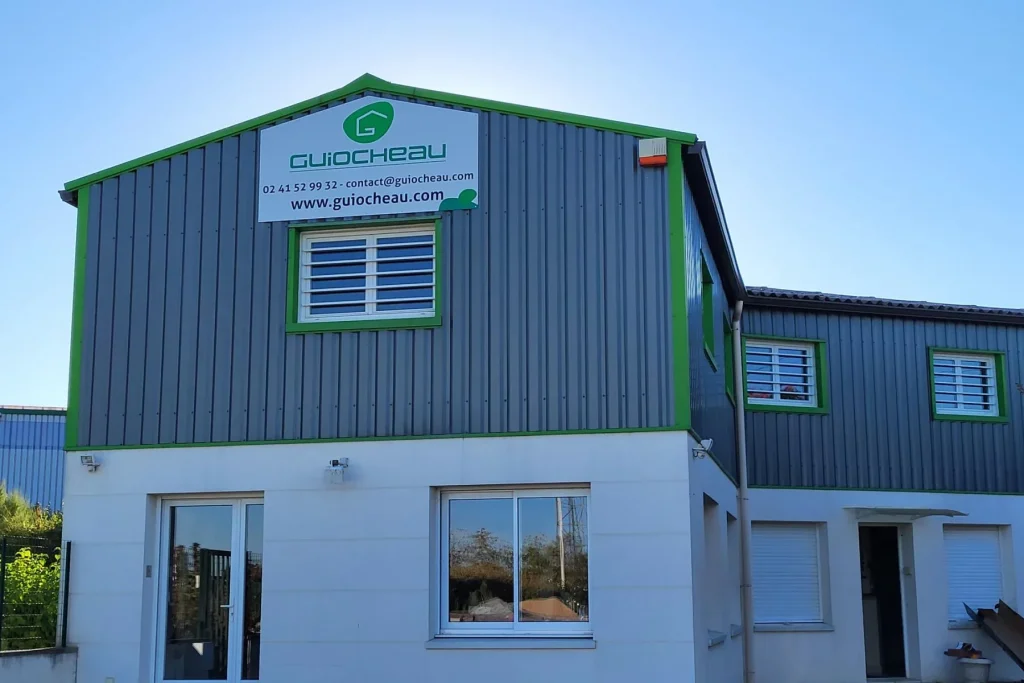 Photo du batiment de l'entreprise SAS Guiocheau, maçon à Saumur